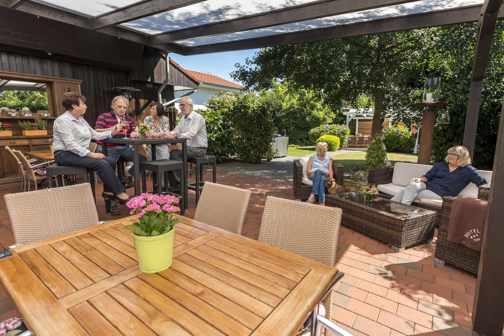 Hotel Tiek Superior Meppen Eksteriør bilde